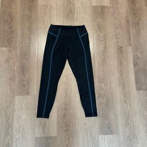 Nike dry fit leggings size large